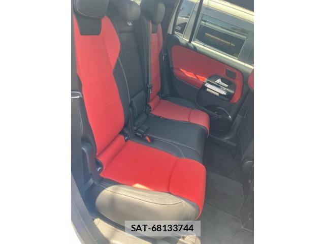 Mercedes Benz GLB-CLASS 2020-10 6995610-12
