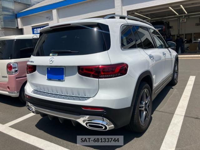 Mercedes Benz GLB-CLASS 2020-10 6995610-3