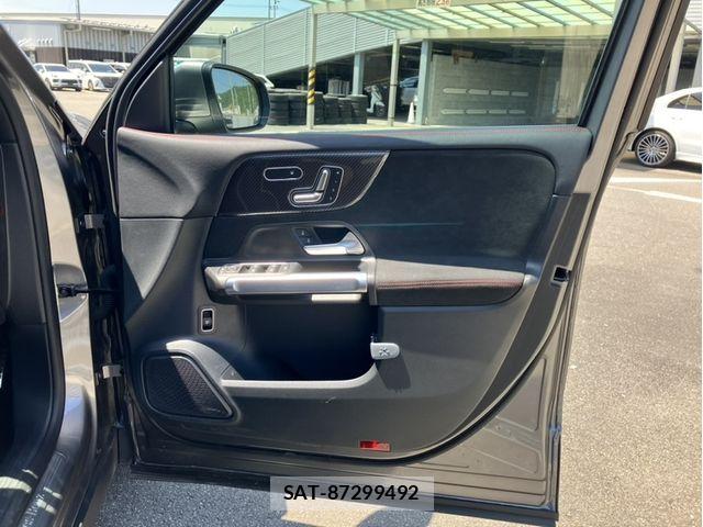 Mercedes Benz GLB-CLASS 2024-07 6995601-10