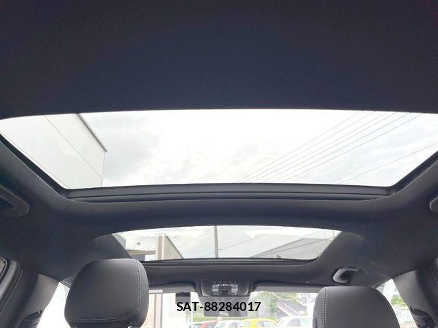 Mercedes Benz GLB-CLASS 2023-12 7221652-3