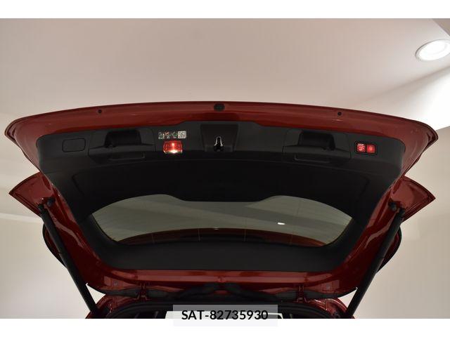 Mercedes Benz GLB-CLASS 2024-06 7221663-9