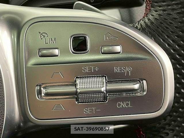 Mercedes Benz GLB-CLASS 2021-09 7215747-6