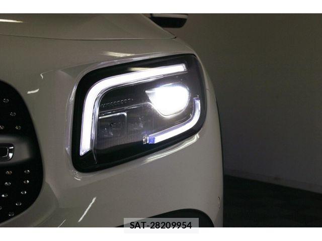 Mercedes Benz GLB-CLASS 2023-10 7221658-9