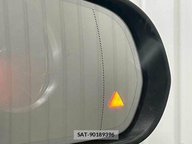 Mercedes Benz GLB-CLASS 2021-06 7221642-5