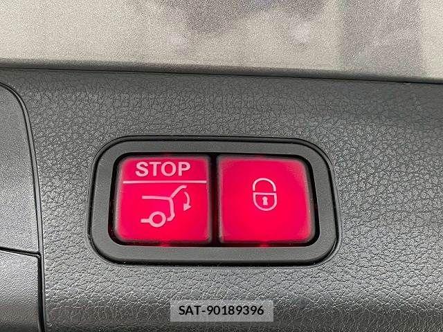Mercedes Benz GLB-CLASS 2021-06 7221642-7