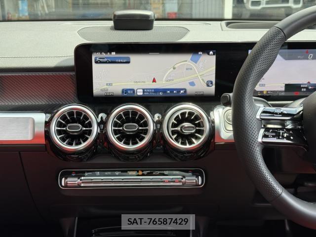 Mercedes Benz GLB-CLASS 2023-11 7221655-9