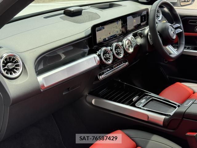 Mercedes Benz GLB-CLASS 2023-11 7221655-26