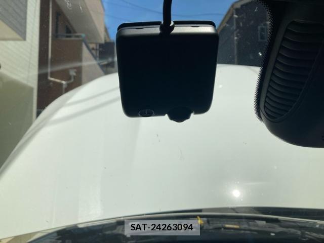 Mercedes Benz GLB-CLASS 2024-08 7251494-25