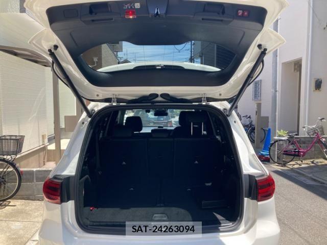 Mercedes Benz GLB-CLASS 2024-08 7251494-6