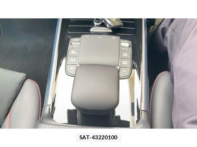 Mercedes Benz GLB-CLASS 2021-10 7272305-22