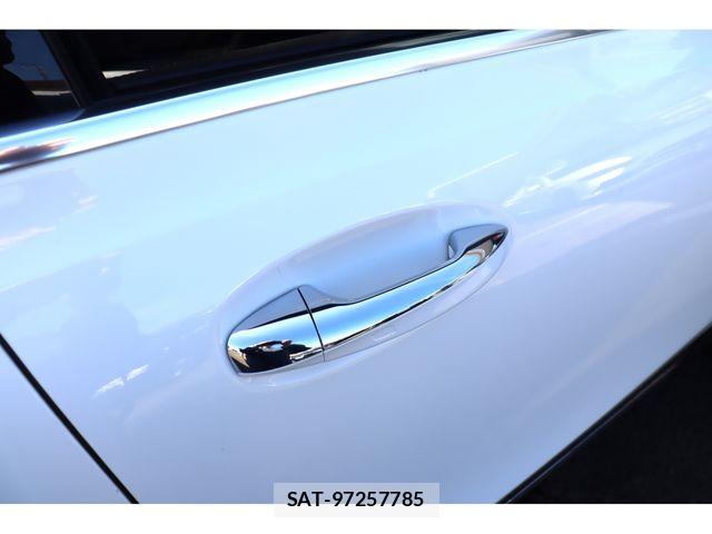Mercedes Benz GLB-CLASS 2021-01 7328330-18
