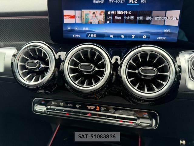 Mercedes Benz GLB-CLASS 2025-01 7358729-8