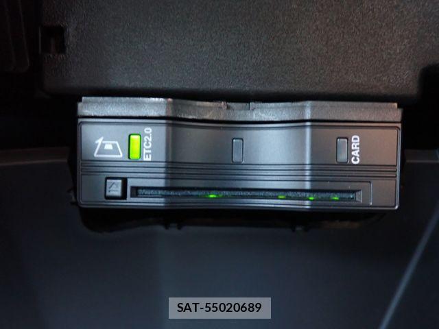 Mercedes Benz GLB-CLASS 2023-08 7455743-24