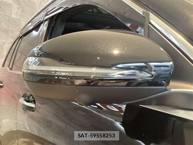 Mercedes Benz GLB-CLASS 2025-05 7455744-12