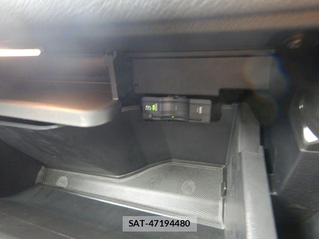 Mercedes Benz GLB-CLASS 2022-04 7877731-19