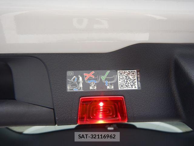 Mercedes Benz GLB-CLASS 2025-06 7962592-13