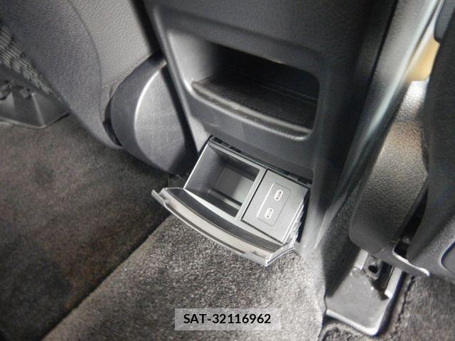 Mercedes Benz GLB-CLASS 2025-06 7962592-24