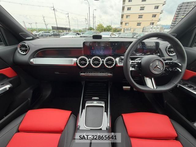Mercedes Benz GLB-CLASS 2026-02 7979962-10