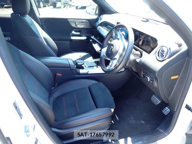 Mercedes Benz GLB-CLASS 2021-09 7979959-1