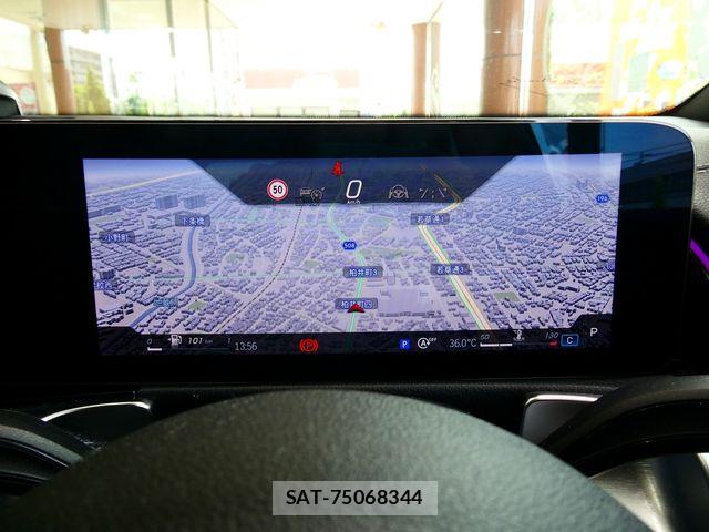 Mercedes Benz GLB-CLASS 2025-11 8036714-9