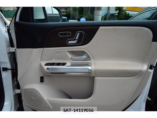 Mercedes Benz GLB-CLASS 2021-07 8036717-27