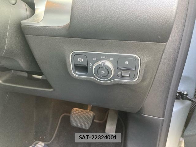 Mercedes Benz GLB-CLASS 2021-11 8036727-14