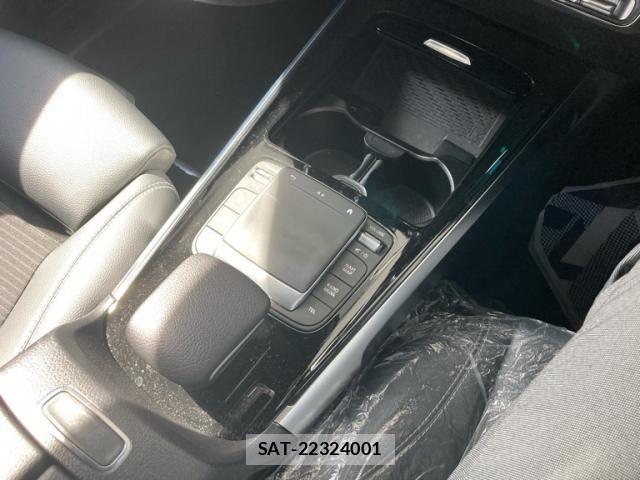 Mercedes Benz GLB-CLASS 2021-11 8036727-21
