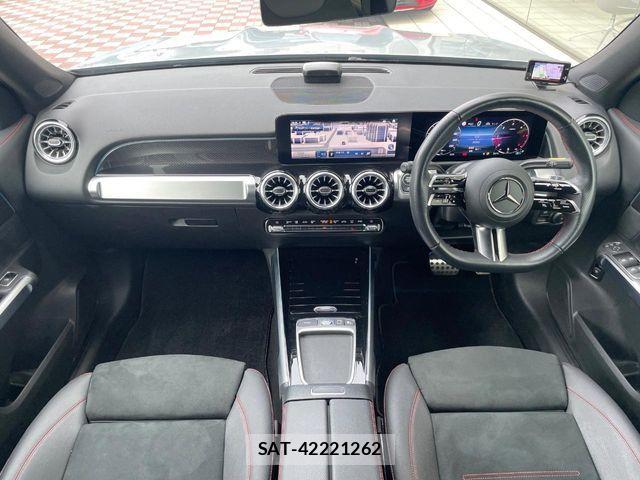 Mercedes Benz GLB-CLASS 2025-02 8036719-1