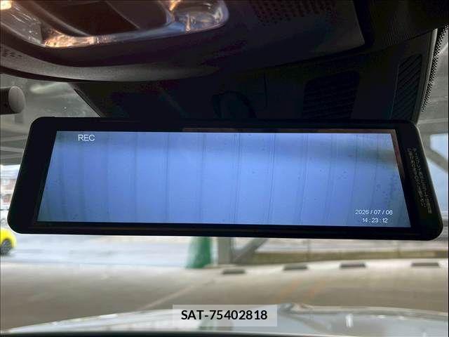 Mercedes Benz GLB-CLASS 2021-06 8074558-8