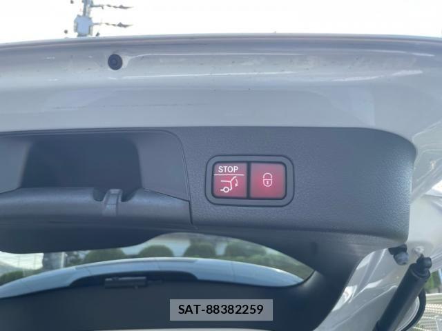 Mercedes Benz GLB-CLASS 2023-12 8100394-14
