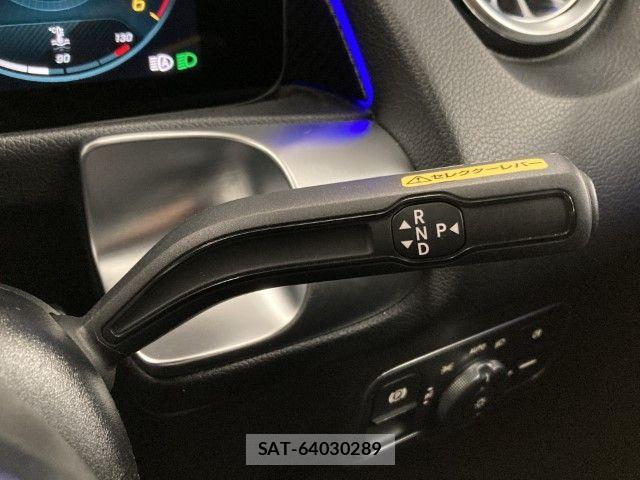 Mercedes Benz GLB-CLASS 2023-09 8100395-18