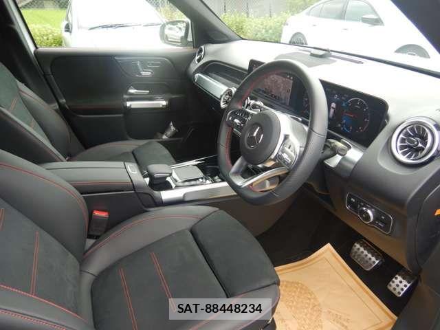 Mercedes Benz GLB-CLASS 2023-08 8131190-6