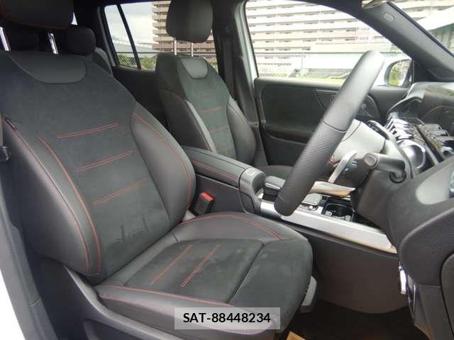 Mercedes Benz GLB-CLASS 2023-08 8131190-8
