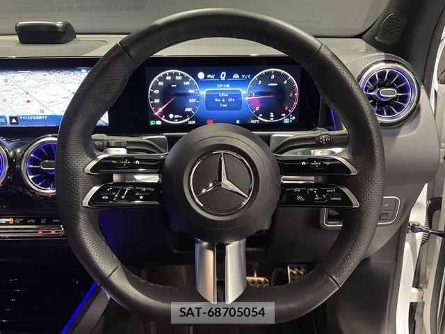 Mercedes Benz GLB-CLASS 2025-08 8158803-5