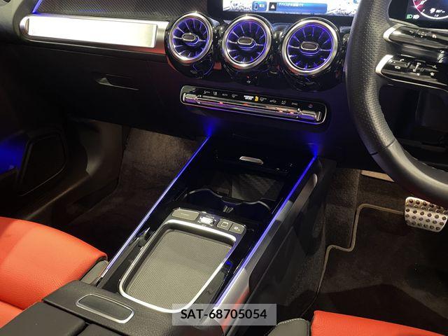 Mercedes Benz GLB-CLASS 2025-08 8158803-6