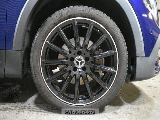 Mercedes Benz GLB-CLASS 2021-03 8208687-24