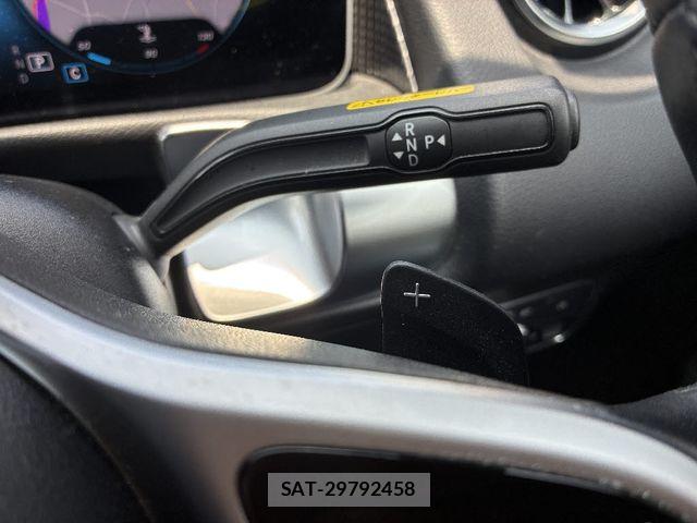 Mercedes Benz GLB-CLASS 2020-07 8208690-16
