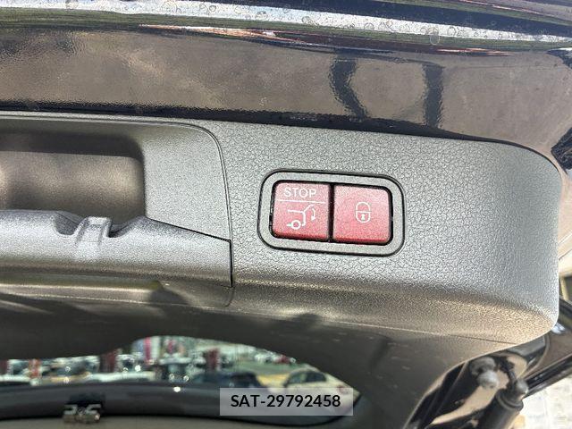 Mercedes Benz GLB-CLASS 2020-07 8208690-17