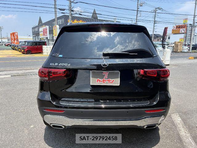 Mercedes Benz GLB-CLASS 2020-07 8208690-27