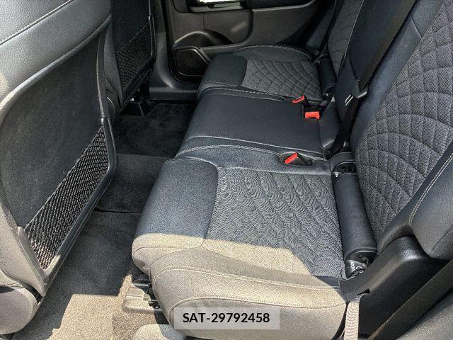 Mercedes Benz GLB-CLASS 2020-07 8208690-7