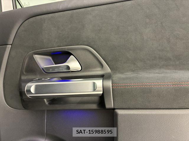 Mercedes Benz GLB-CLASS 2025-05 8208685-11
