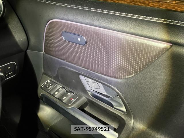 Mercedes Benz GLB-CLASS 2022-10 8208688-17