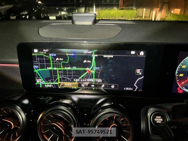 Mercedes Benz GLB-CLASS 2022-10 8208688-19