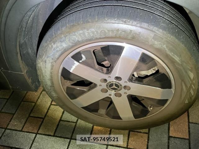 Mercedes Benz GLB-CLASS 2022-10 8208688-4