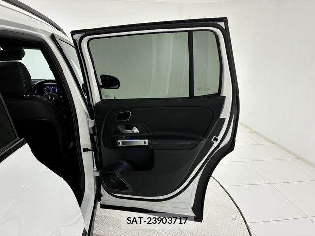 Mercedes Benz GLB-CLASS 2026-04 8208677-10