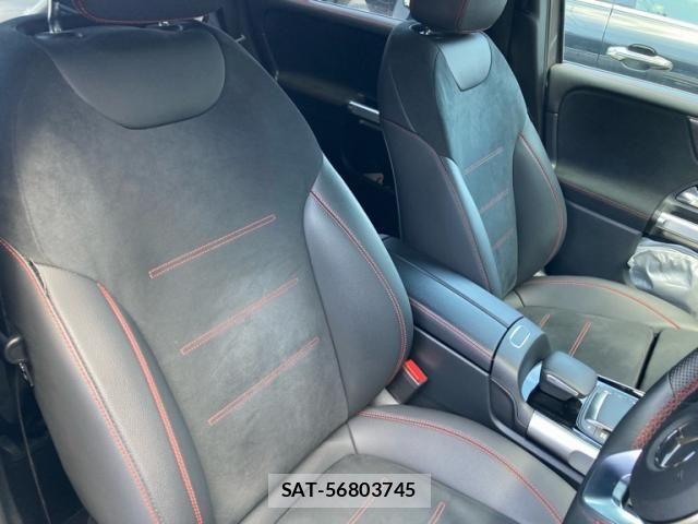 Mercedes Benz GLB-CLASS 2023-08 8230789-12