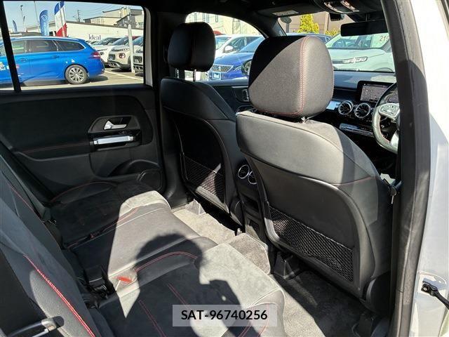 Mercedes Benz GLB-CLASS 2021-06 8245901-13