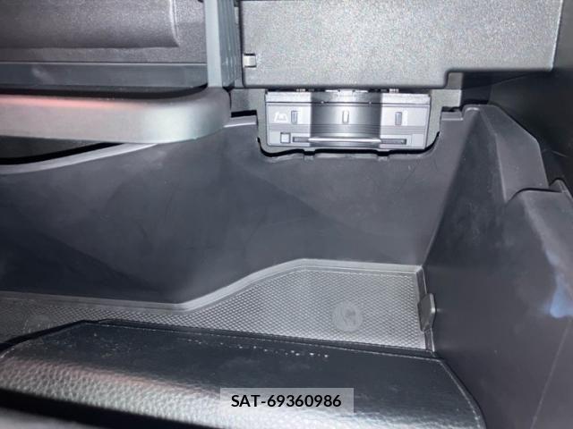 Mercedes Benz GLB-CLASS 2023-02 8245895-16