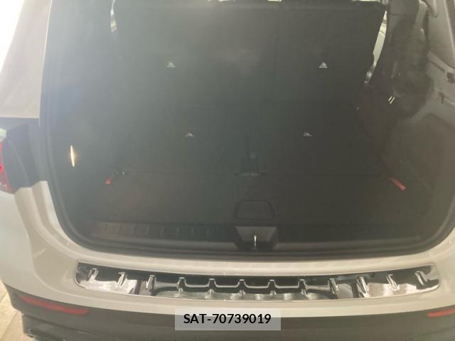 Mercedes Benz GLB-CLASS 2020-07 8315411-12