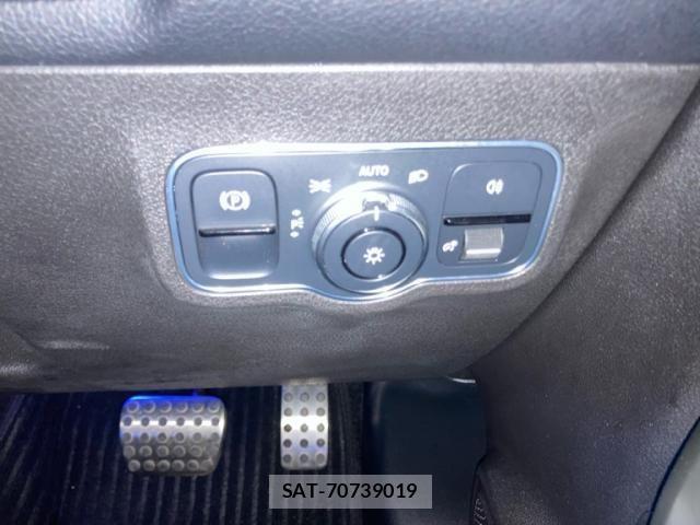 Mercedes Benz GLB-CLASS 2020-07 8315411-18